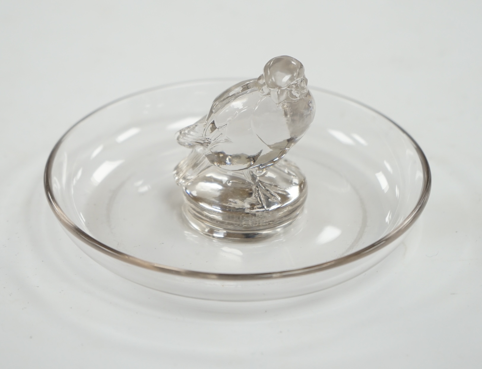 An R. Lalique Moineau glass cendrier. signed and numbered 284 Marcillac p.271, base 12cm diameter. Condition - good